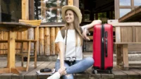 Travelling Outfits for Ladies-Tinder Travel